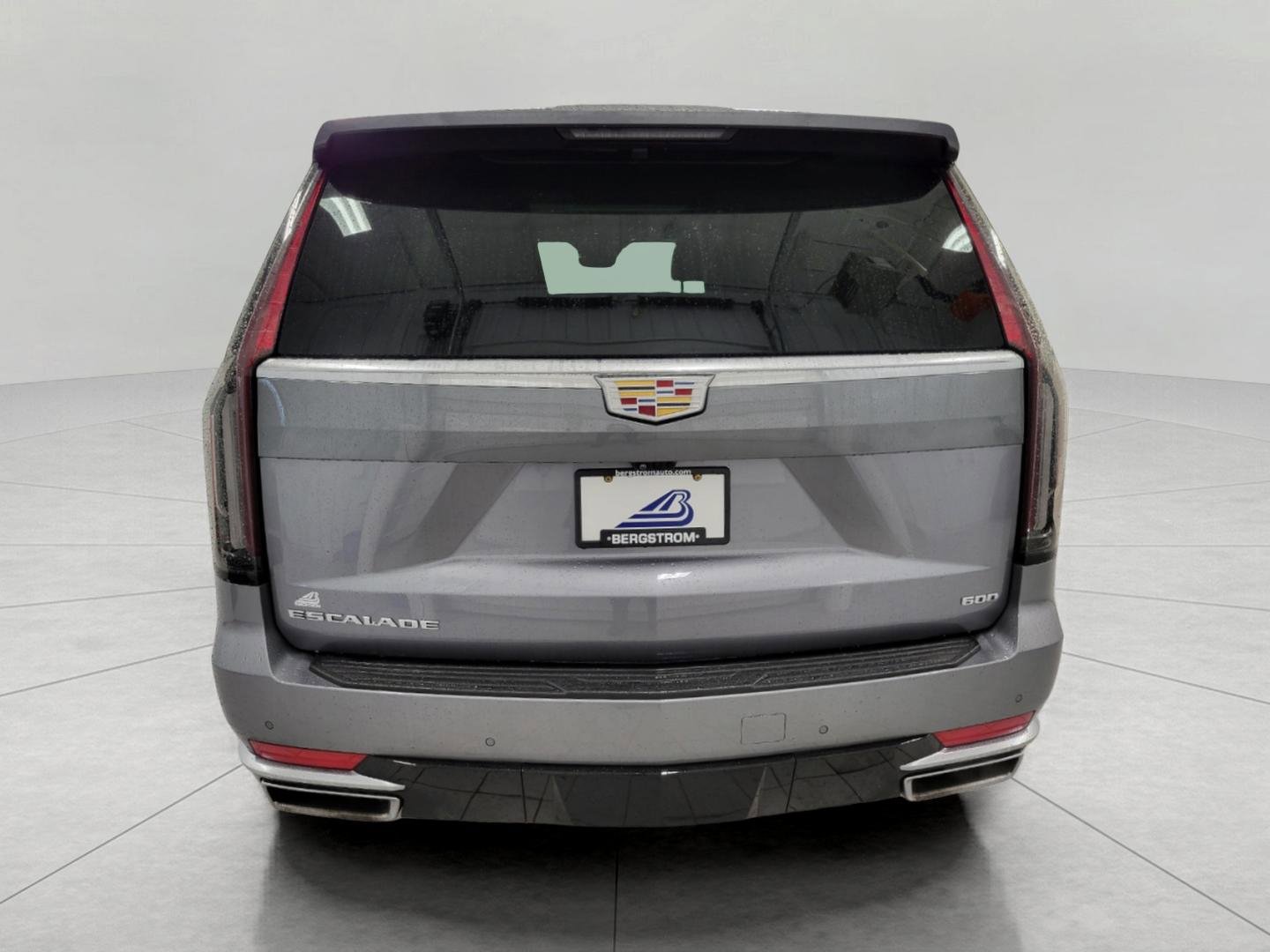 Used 2021 Cadillac Escalade Premium Luxury image 28