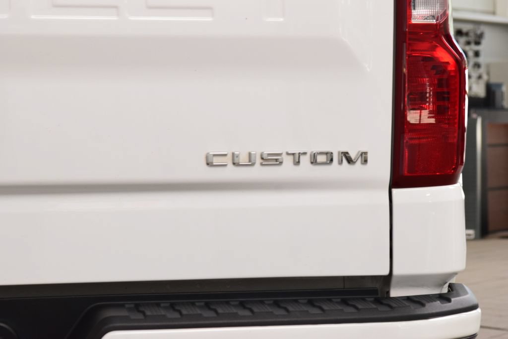 Used 2024 Chevrolet Silverado 1500 Custom AWD/4WD image 22