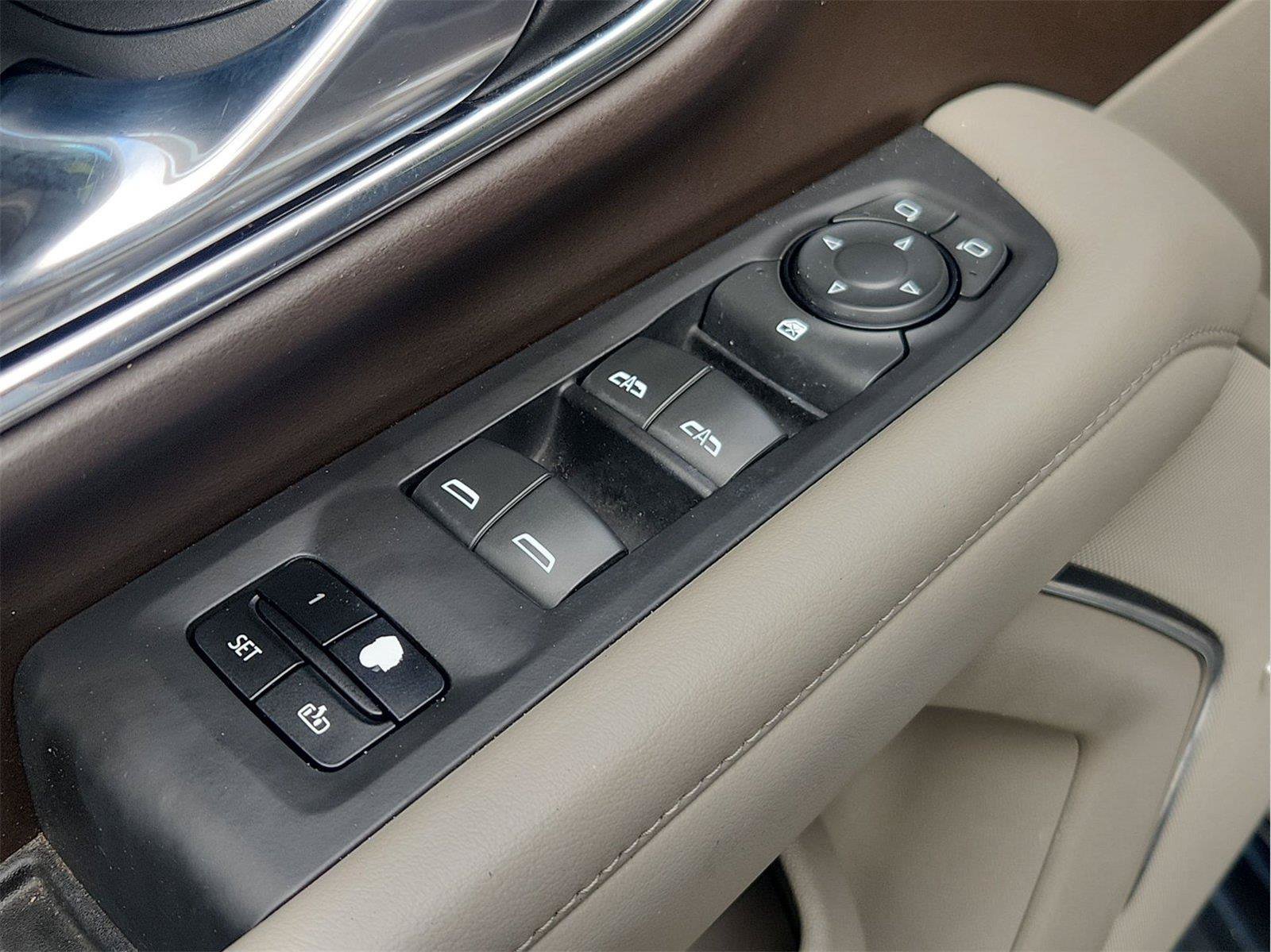 Certified 2023 Chevrolet Suburban LT AWD/4WD image 24