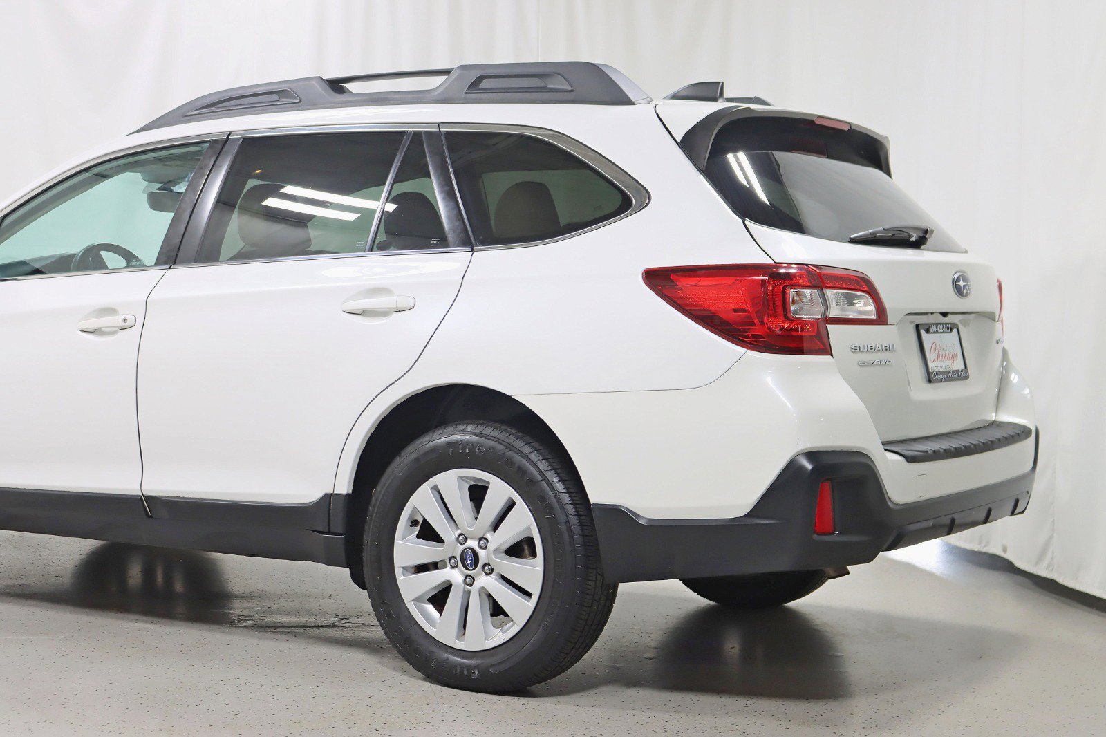 Used 2019 Subaru Outback 2.5i Premium image 10