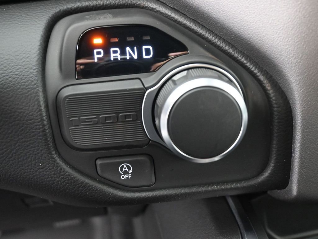New 2026 RAM 1500 Lone Star w/ Night Edition RWD image 32