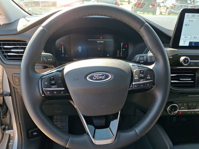 Used 2023 Ford Escape Active image 14