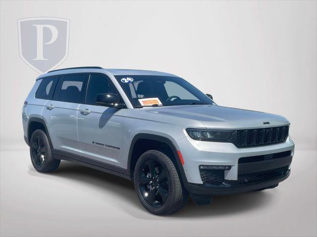 Certified 2024 Jeep Grand Cherokee L Limited w/ Luxury Tech Group II AWD/4WD image 1