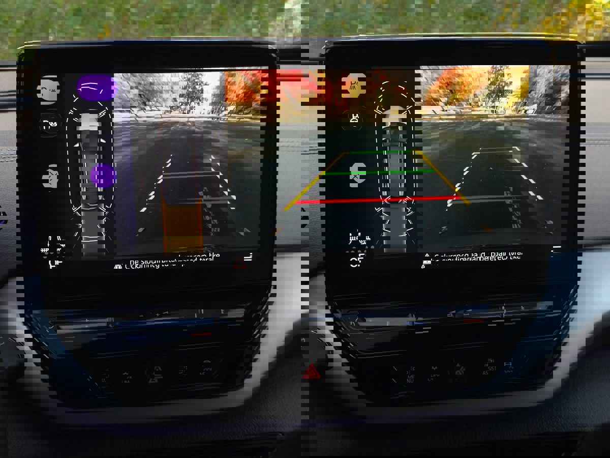 Used 2023 Volkswagen ID.4 Pro image 31