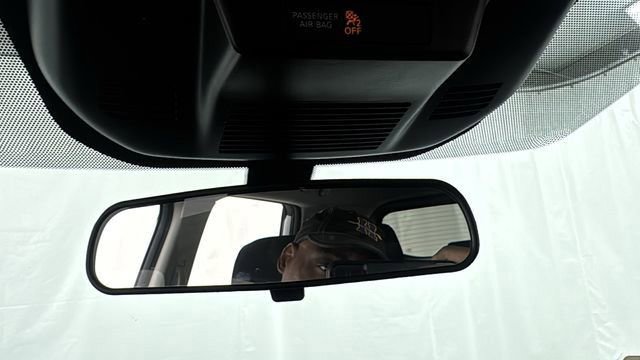 Certified 2024 Nissan Rogue S image 31