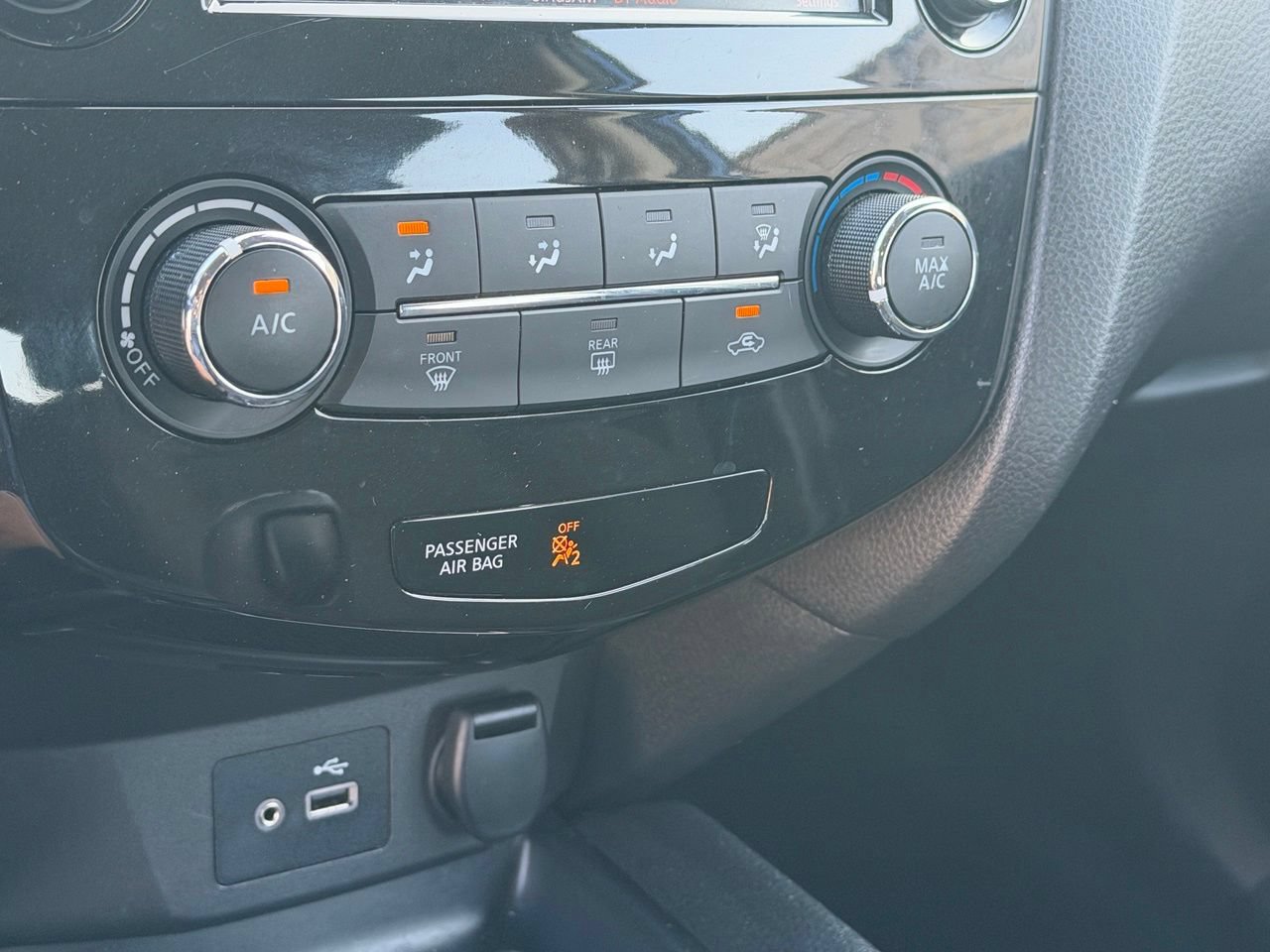 Used 2020 Nissan Rogue Sport S FWD image 19