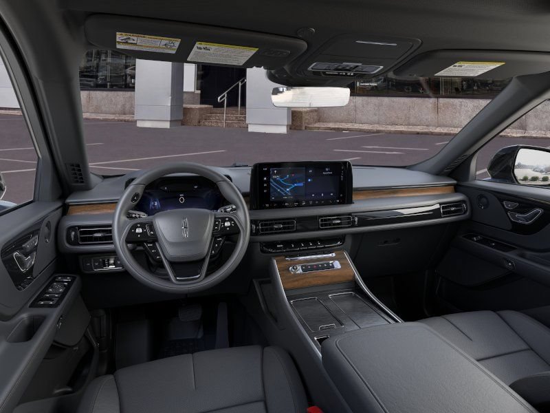 New 2026 Lincoln Aviator Reserve w/ Jet Appearance Package AWD/4WD image 9