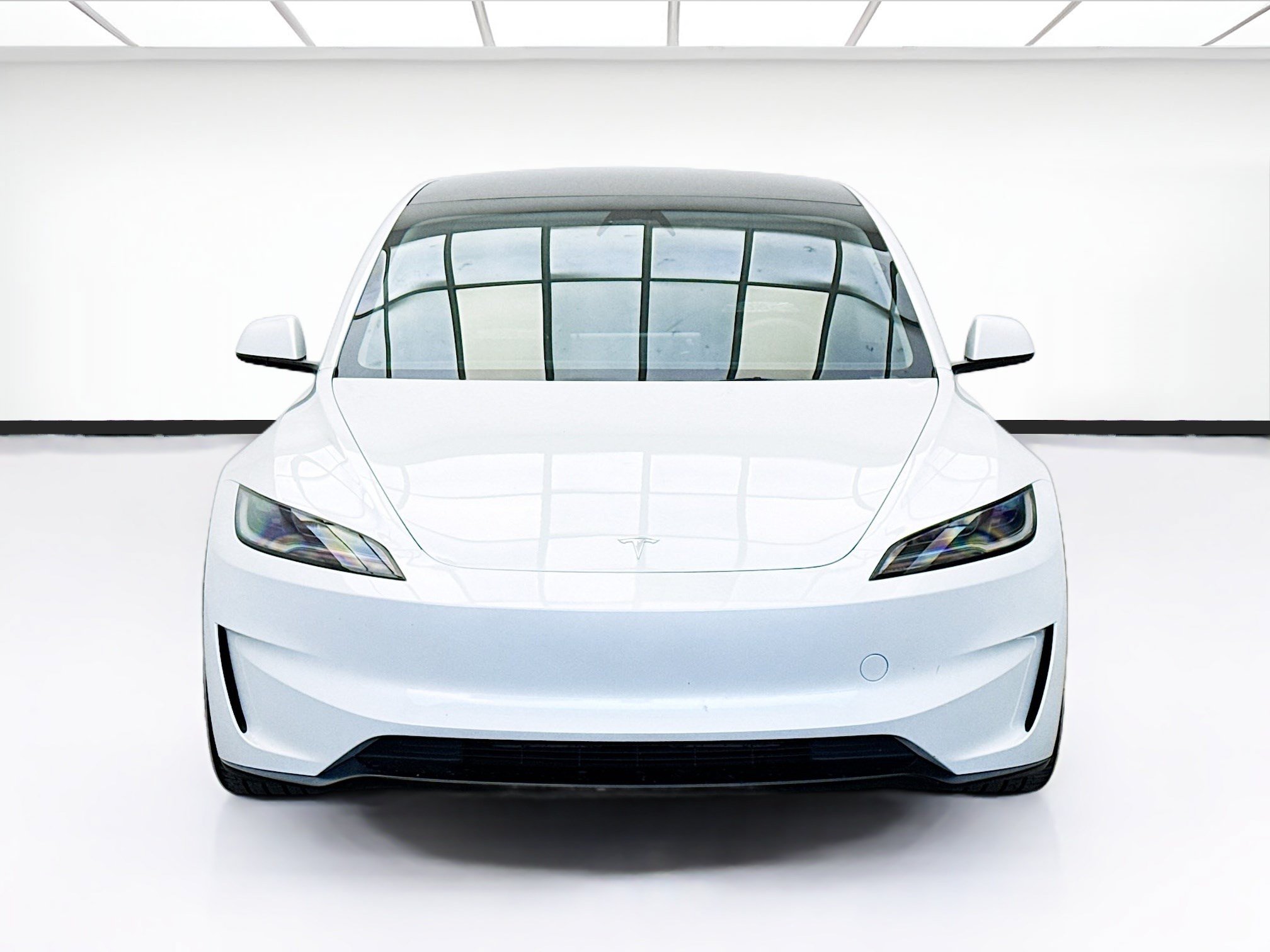 Used 2025 Tesla Model 3 Performance AWD/4WD image 2