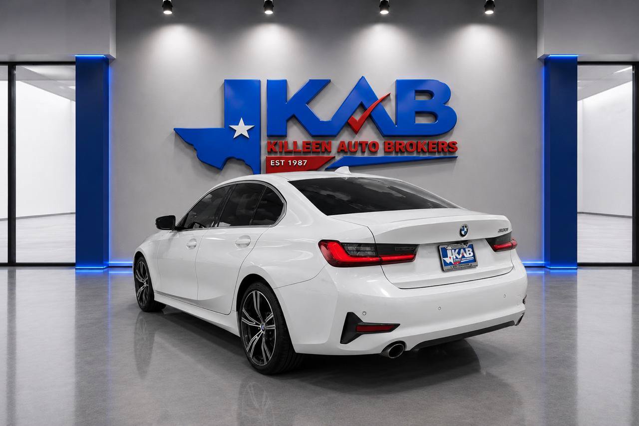 Used 2019 BMW 330i Sedan w/ Premium Package RWD image 5