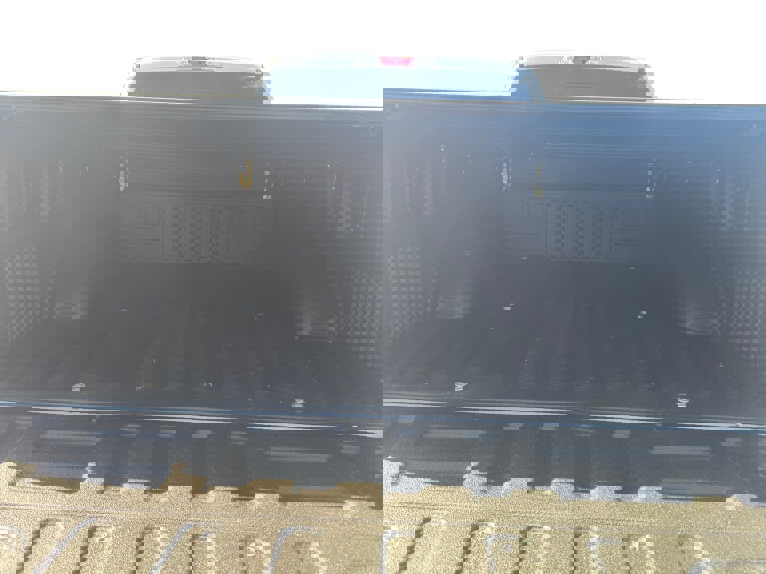 Used 2016 Ford F150 Lariat image 17