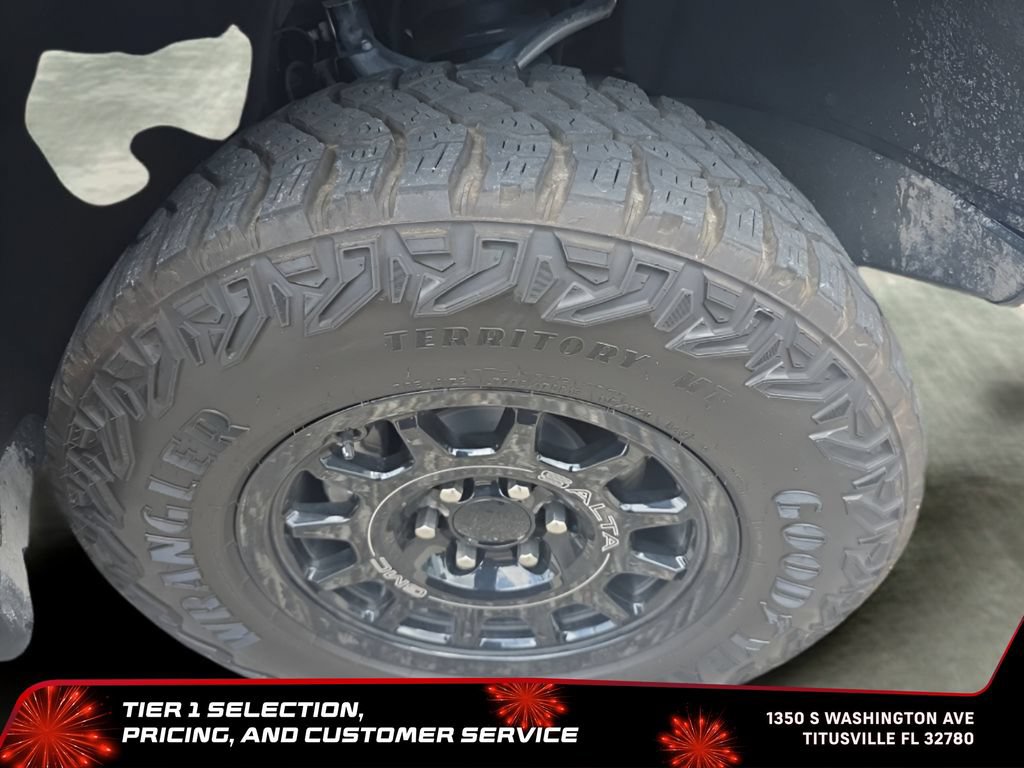 Certified 2024 GMC Sierra 1500 AT4X w/ AT4X AEV Edition AWD/4WD image 11