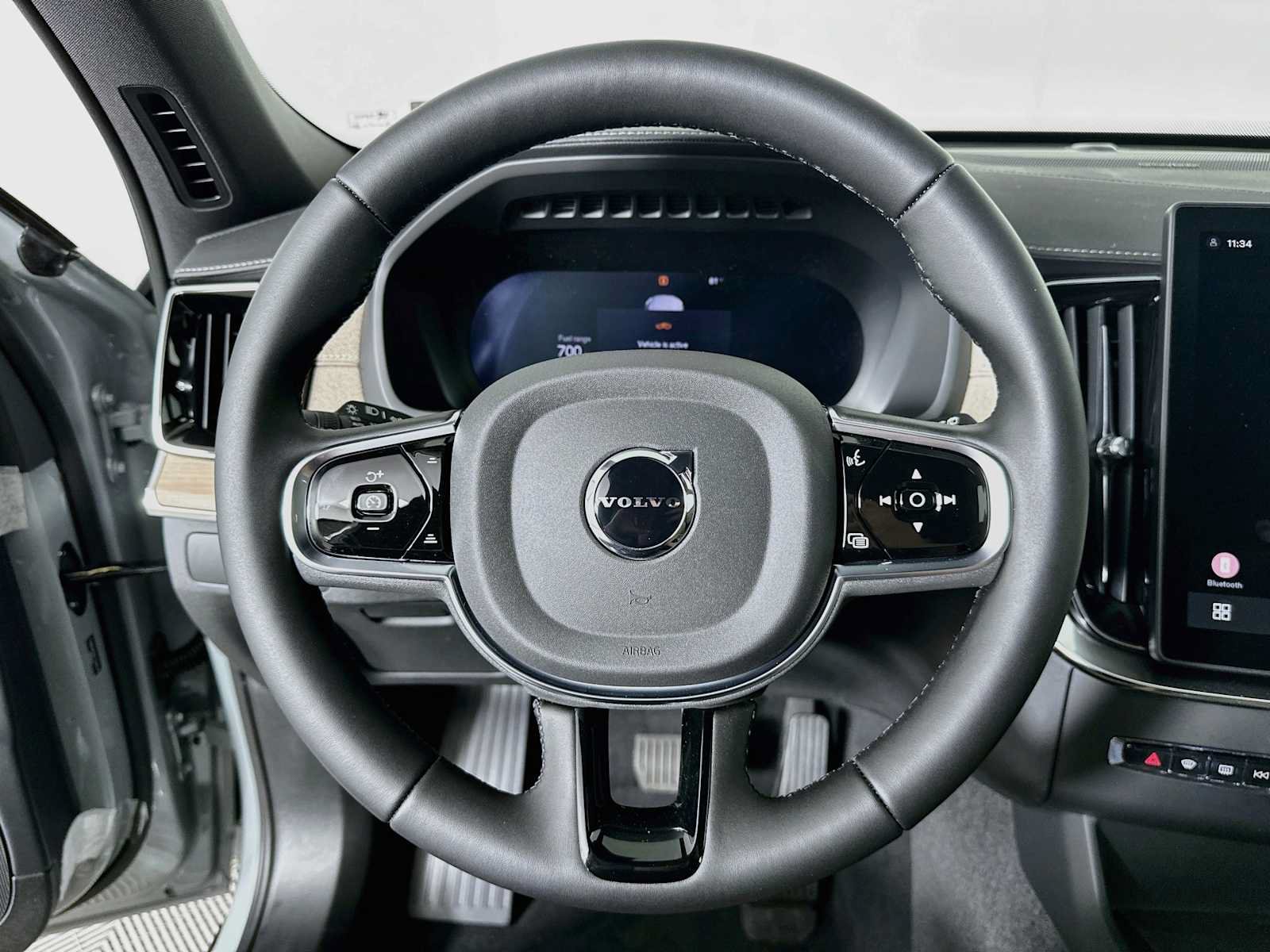 New 2027 Volvo XC90 B6 Plus AWD/4WD image 11