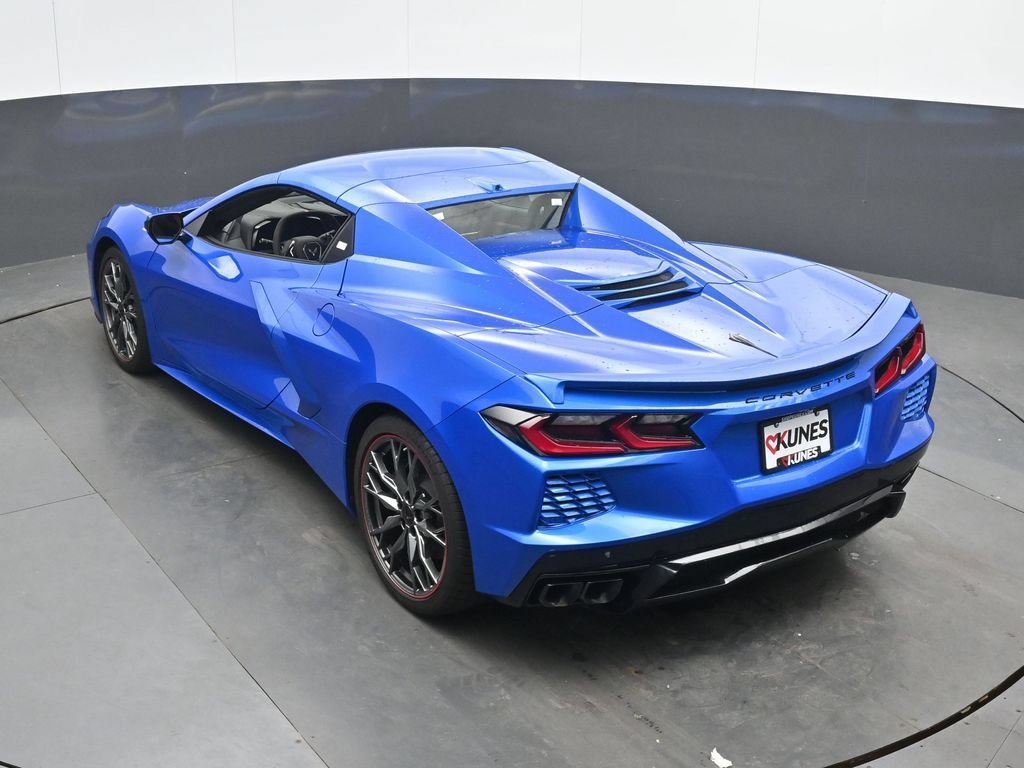 Used 2024 Chevrolet Corvette Stingray Premium Conv w/ Stealth Interior Trim Package RWD image 37