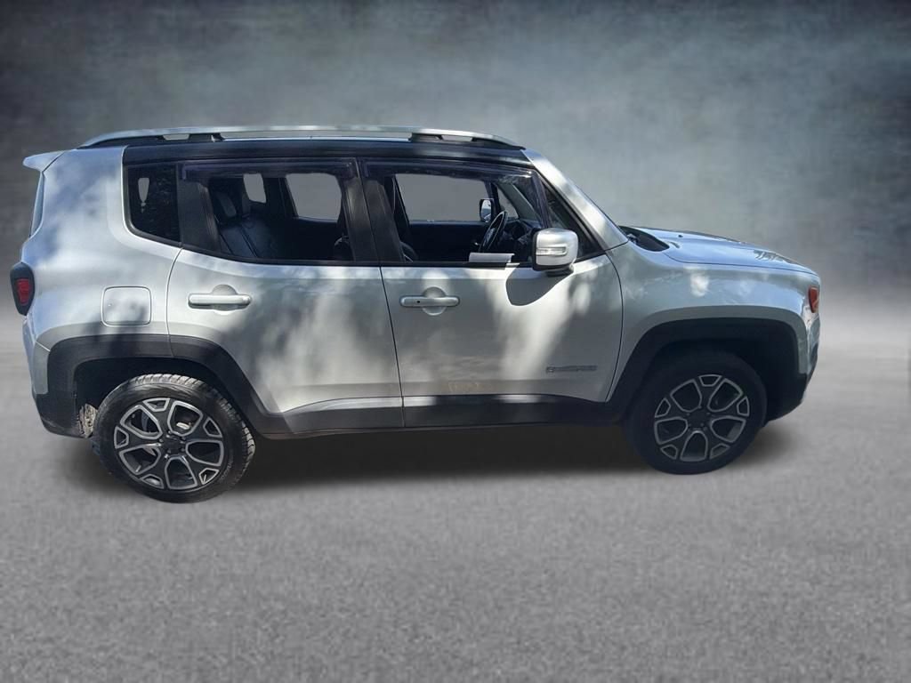 Used 2018 Jeep Renegade Limited w/ UConnect 8.4 Nav Group AWD/4WD image 7