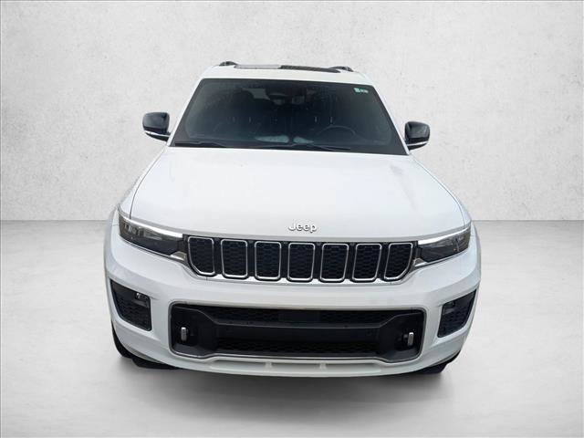 Used 2021 Jeep Grand Cherokee L Overland w/ Luxury Tech Group IV AWD/4WD image 2