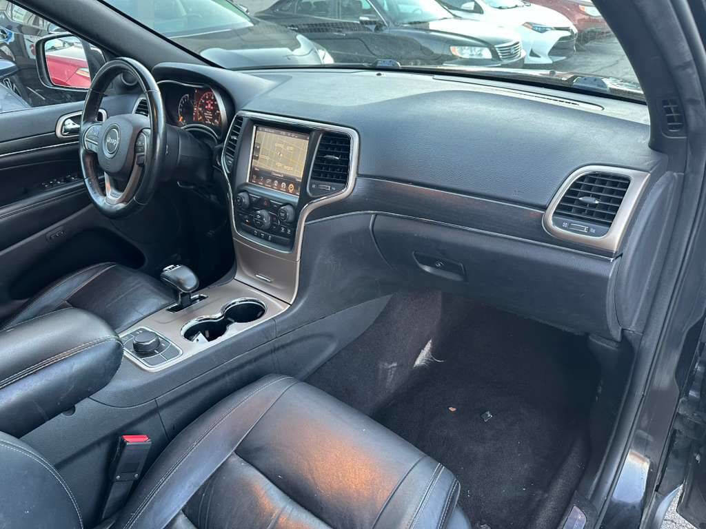 Used 2015 Jeep Grand Cherokee Limited image 13