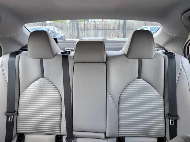 Used 2024 Toyota Camry SE AWD/4WD image 21