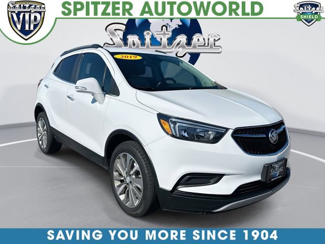 Used 2019 Buick Encore Preferred FWD image 1