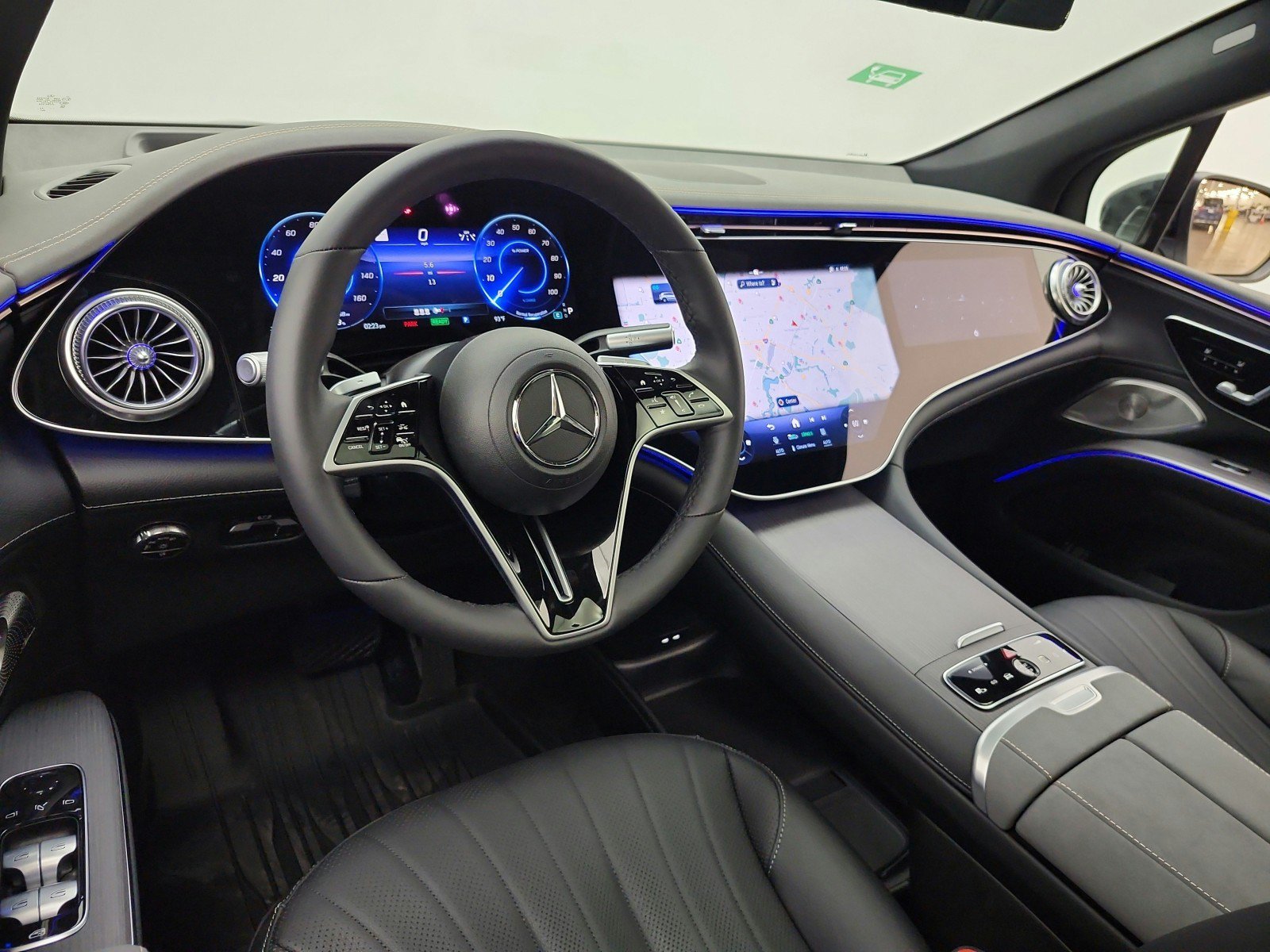 New 2026 Mercedes-Benz EQS 400 4MATIC SUV image 9