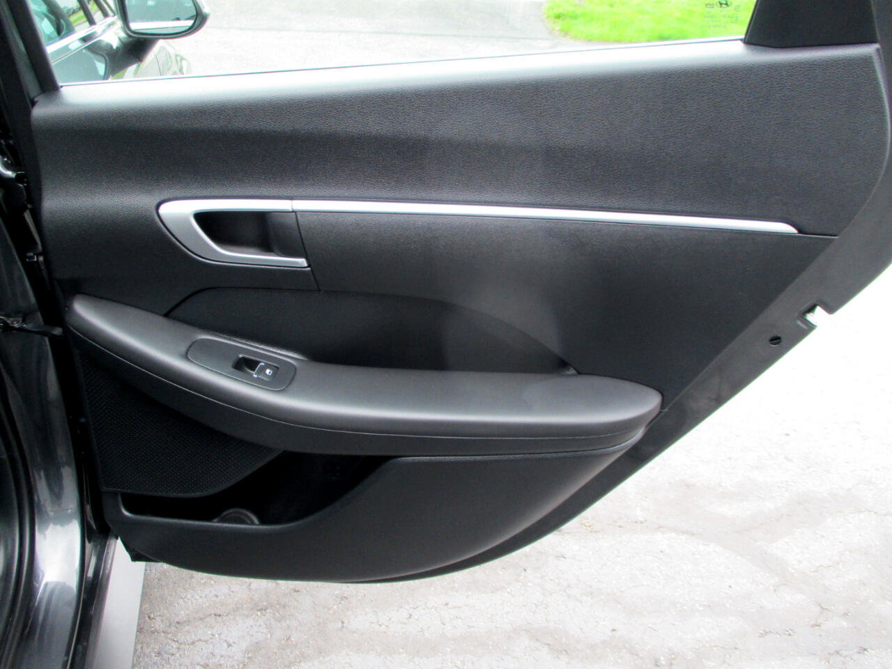Used 2022 Hyundai Sonata SE w/ Cargo Package image 69