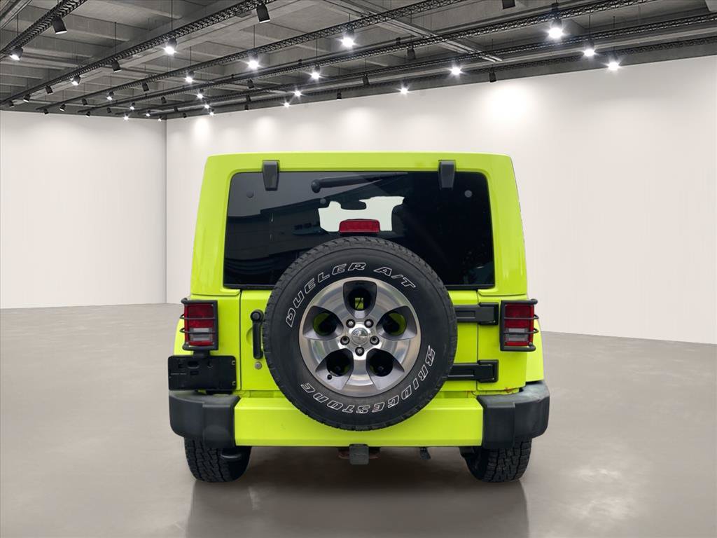 Used 2016 Jeep Wrangler Unlimited Sahara w/ Connectivity Group AWD/4WD image 6