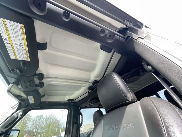 Used 2021 Jeep Gladiator Sport image 21