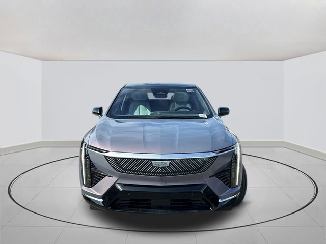 New 2026 Cadillac Optiq Luxury 1 image 2