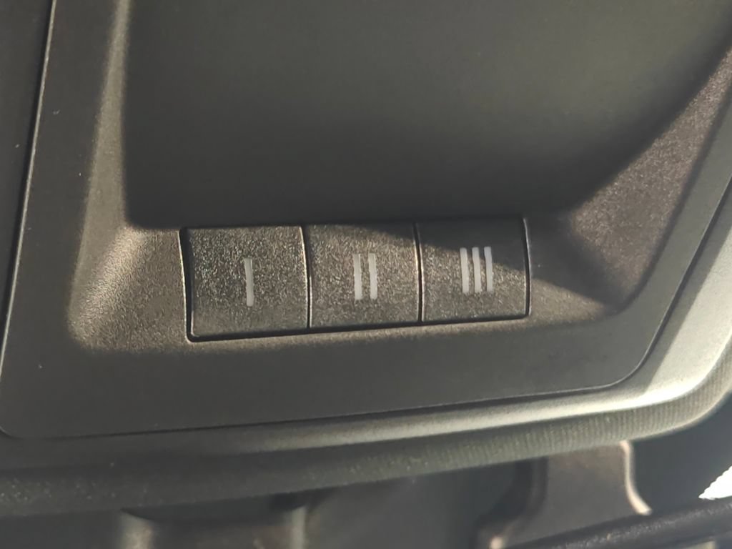 Used 2017 RAM 1500 Rebel w/ Luxury Group AWD/4WD image 11