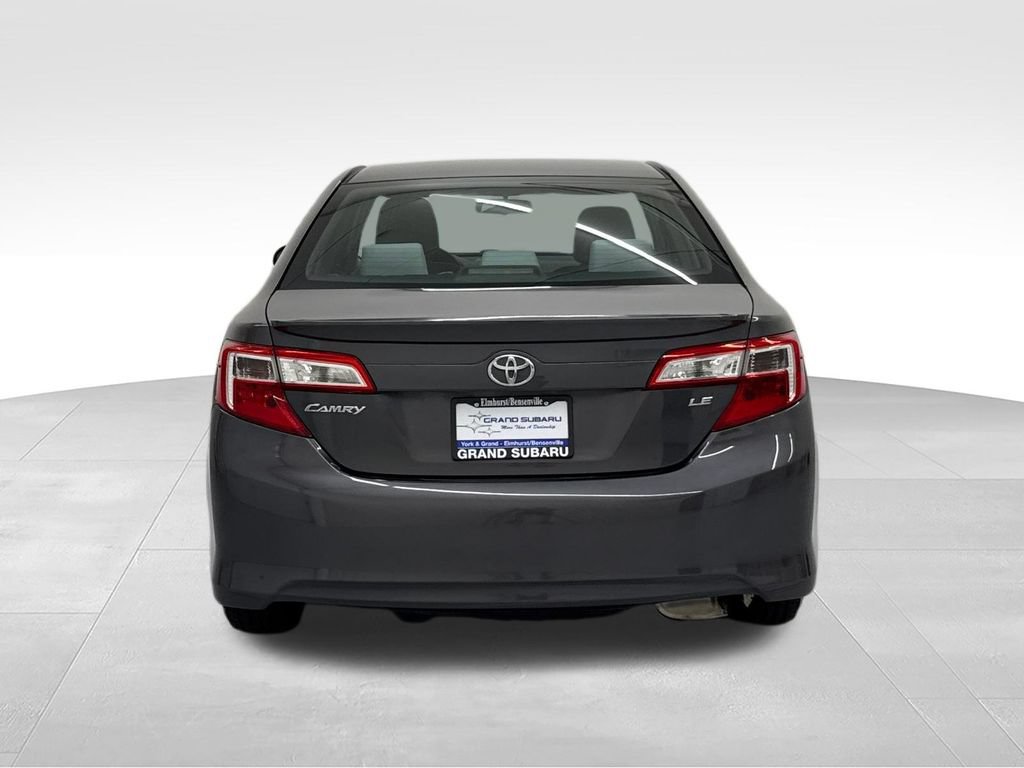 Used 2012 Toyota Camry LE FWD image 4