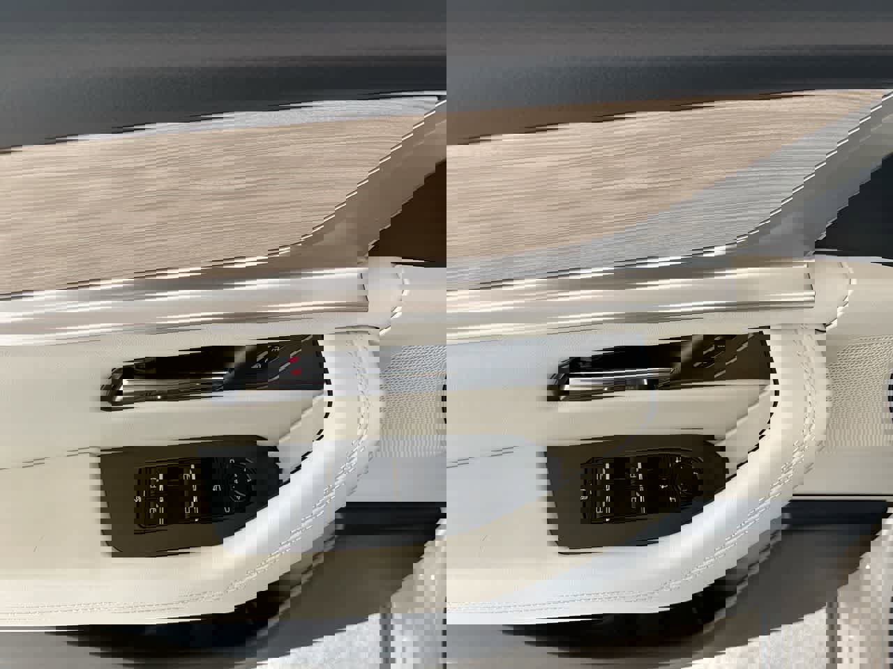 Used 2024 MAZDA CX-90 Plug-In Hybrid w/ Premium Plus image 13