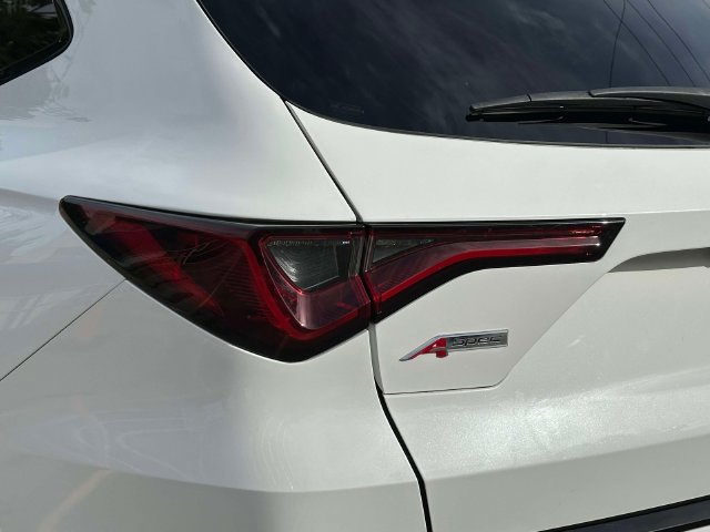 Used 2023 Acura MDX A-Spec AWD/4WD image 11