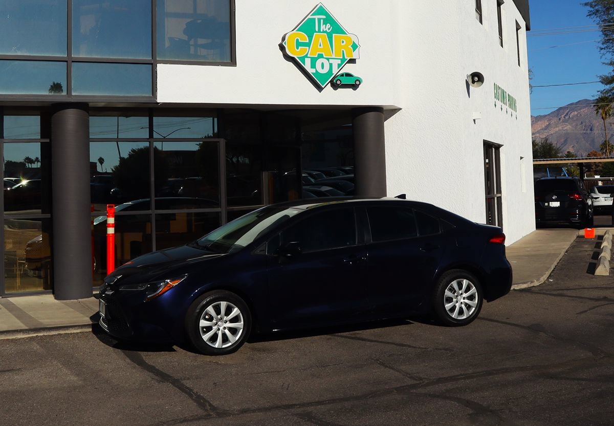 Used 2022 Toyota Corolla LE FWD image 7