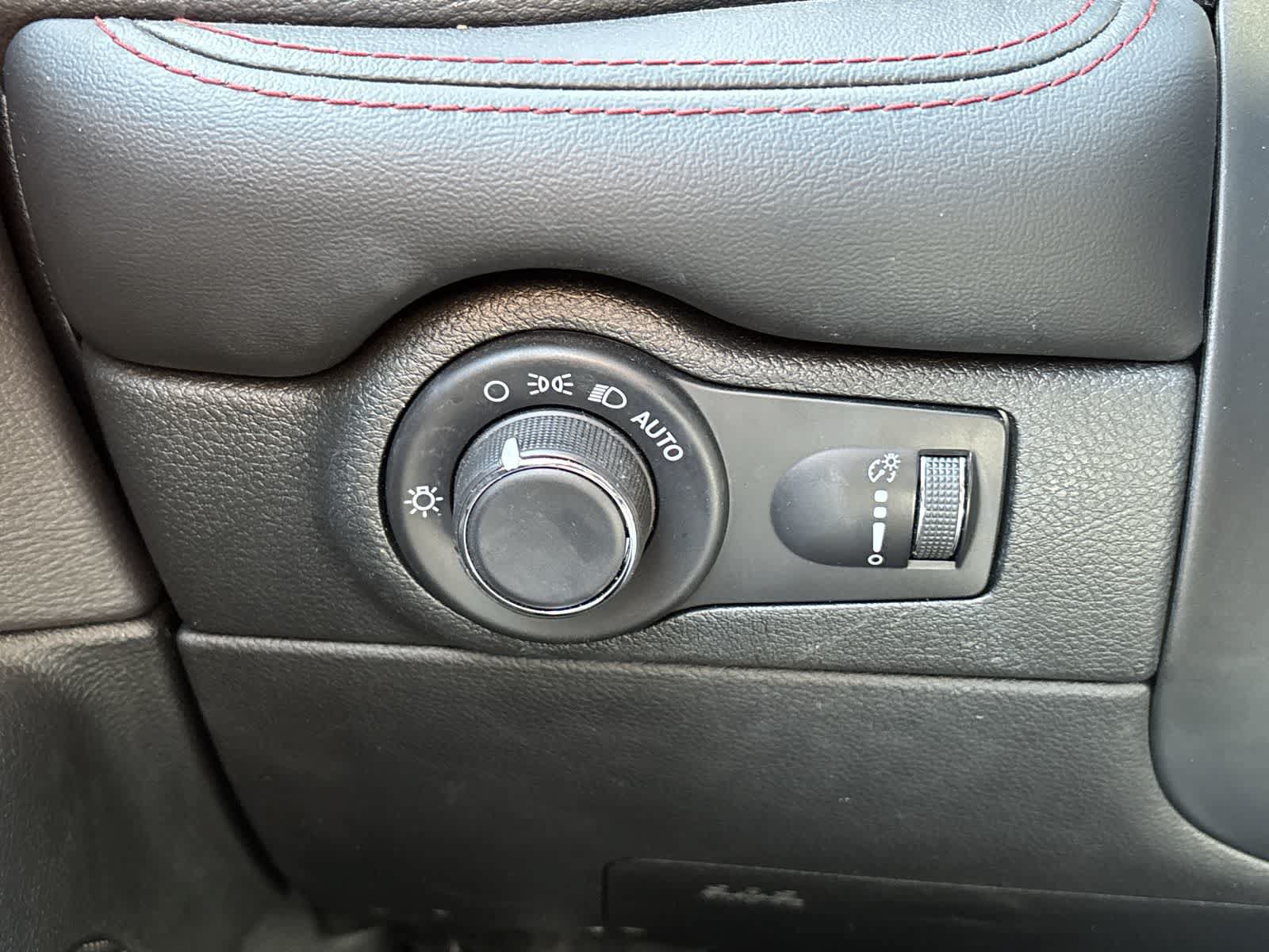 Used 2026 Dodge Durango GT AWD/4WD image 8