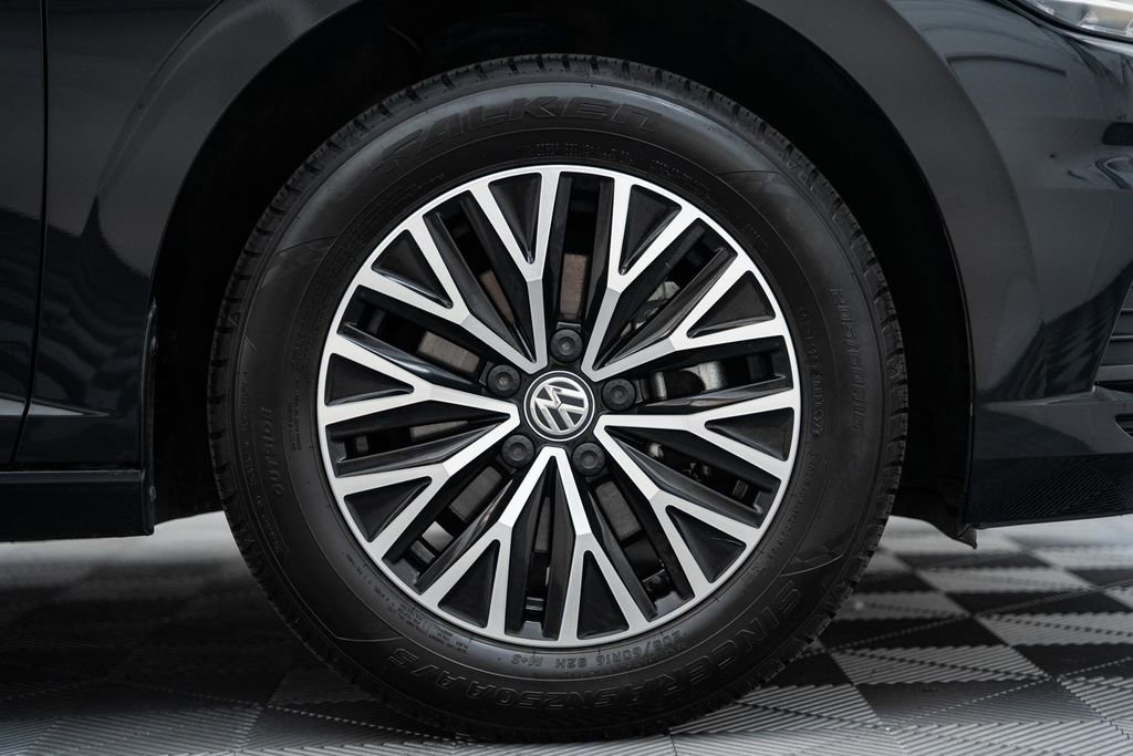 Used 2021 Volkswagen Jetta SE w/ SE Cold Weather Package FWD image 15
