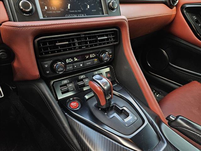 Used 2021 Nissan GT-R Premium AWD/4WD image 20