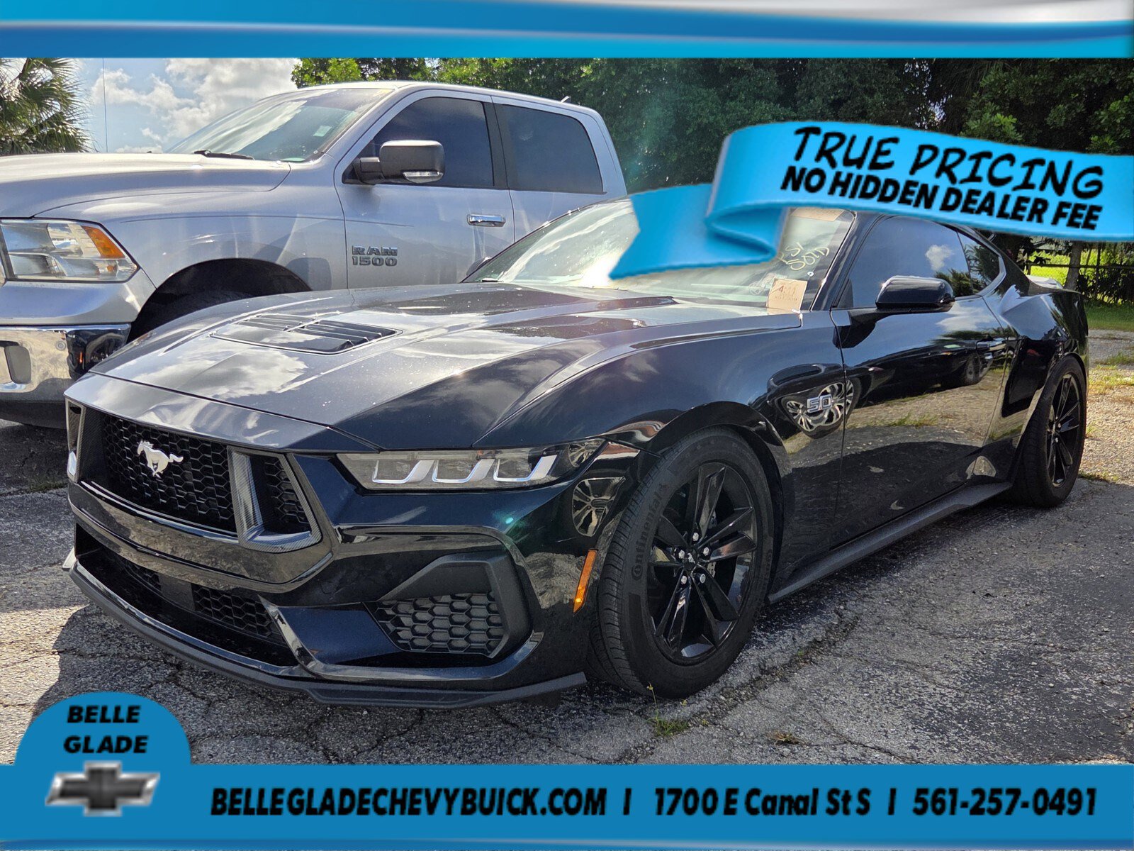 Used 2024 Ford Mustang GT RWD image 1
