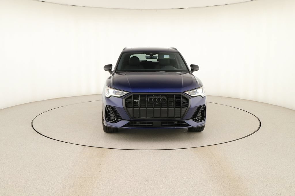 Certified 2025 Audi Q3 2.0T Premium Plus w/ Premium Plus Package AWD/4WD image 11
