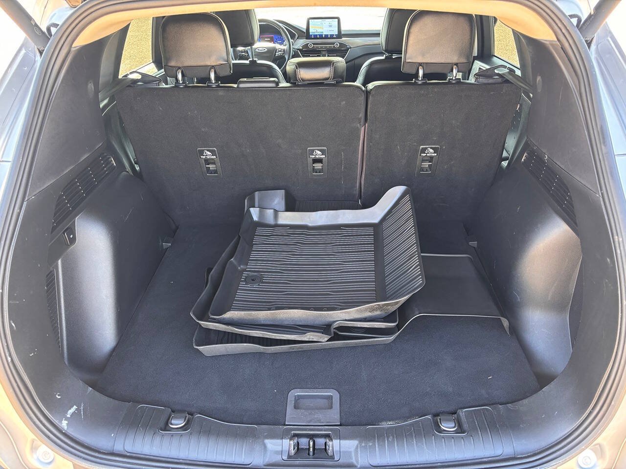 Used 2020 Ford Escape Titanium AWD/4WD image 12