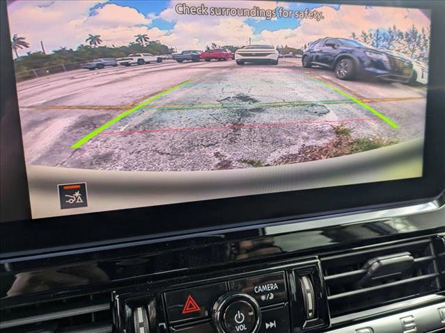 New 2026 Nissan Pathfinder SV image 12