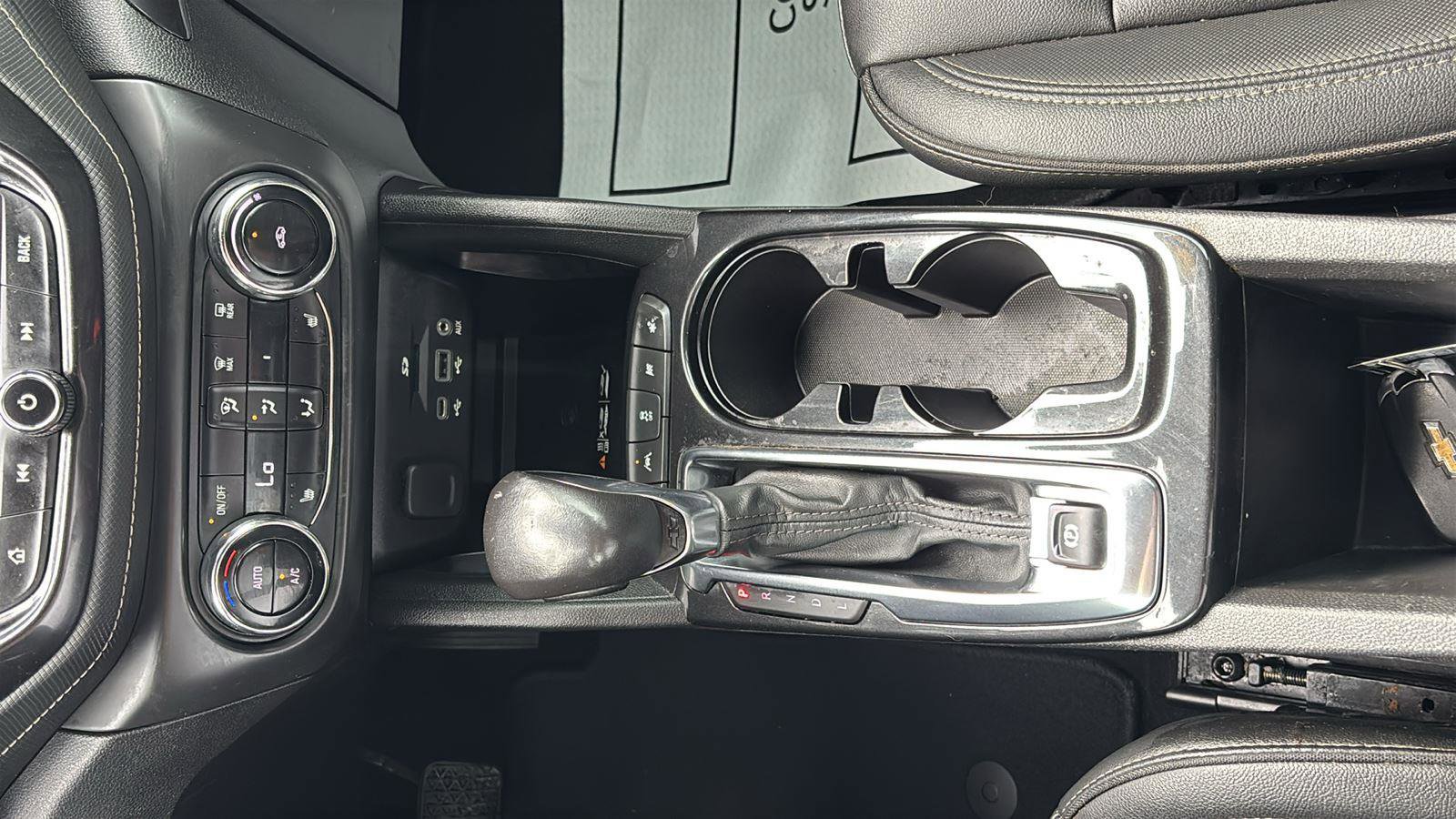 Used 2021 Chevrolet TrailBlazer ACTIV w/ Technology Package image 32