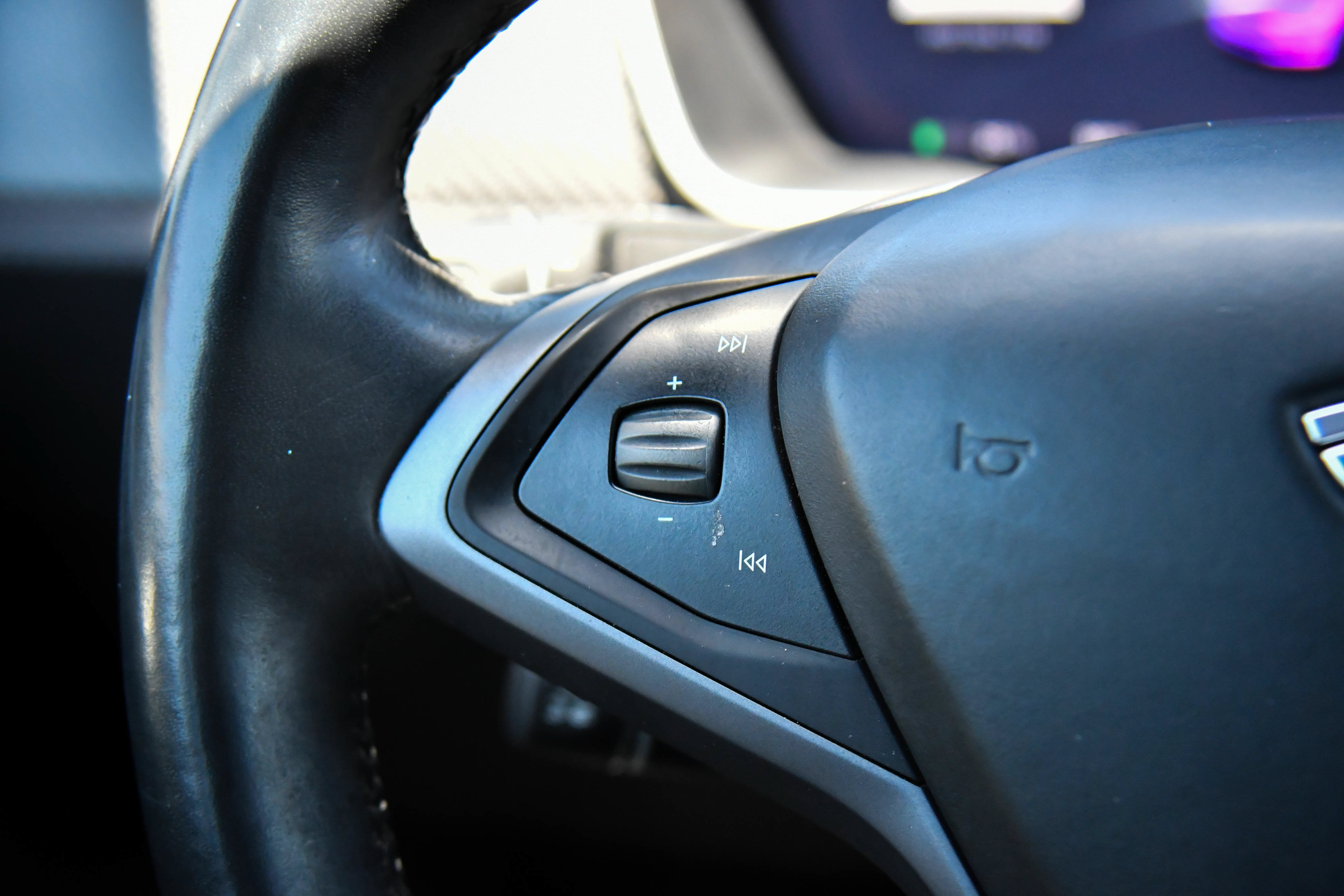 Used 2018 Tesla Model S 75D AWD/4WD image 29