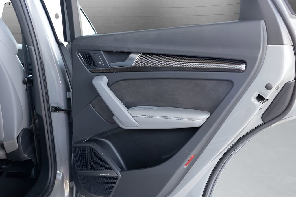 Used 2020 Audi SQ5 Premium Plus w/ Premium Plus Package image 65