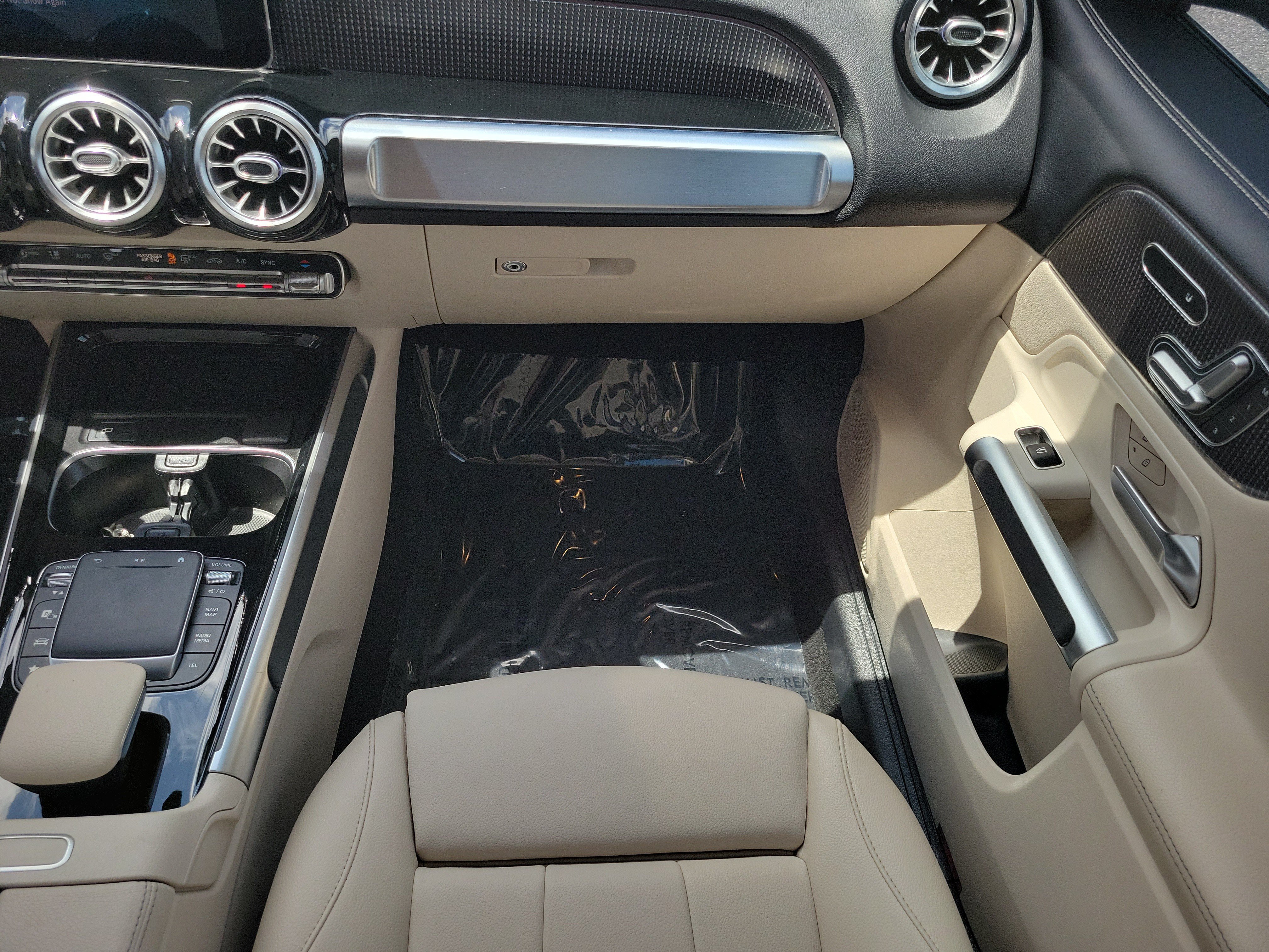 Used 2021 Mercedes-Benz GLB 250 image 15