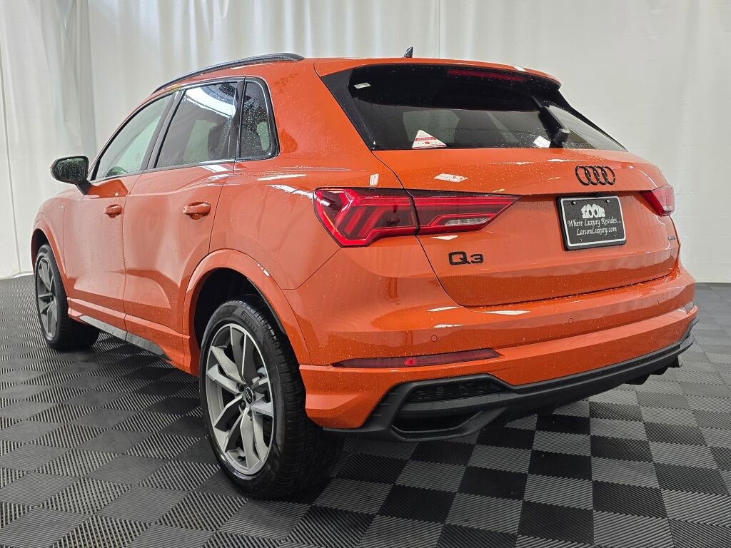 New 2025 Audi Q3 2.0T Premium image 4