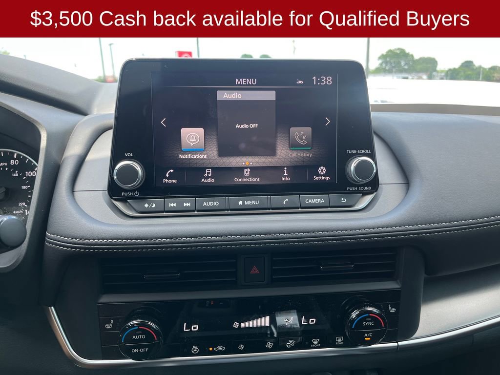 New 2026 Nissan Rogue Dark Armor FWD image 17