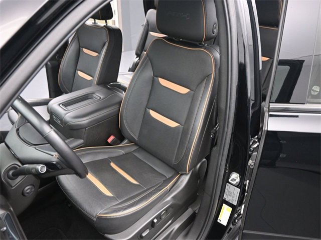 Used 2021 GMC Yukon AT4 image 11
