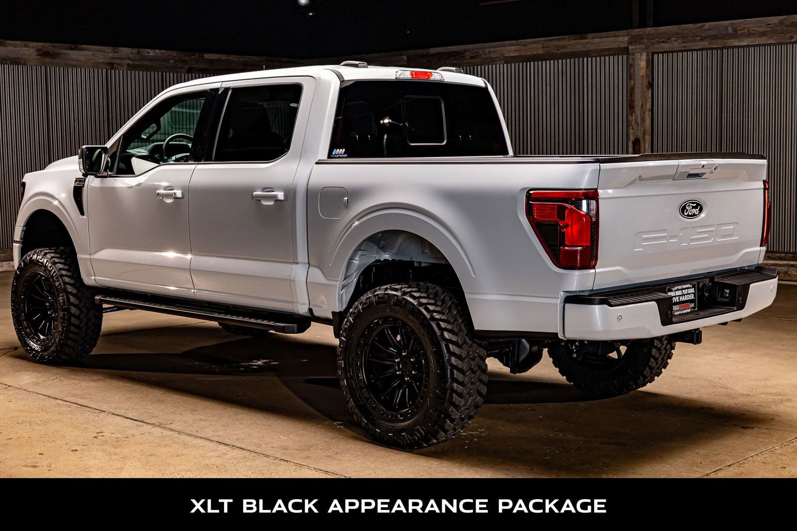 Used 2025 Ford F150 XLT w/ Equipment Group 302A MID image 7