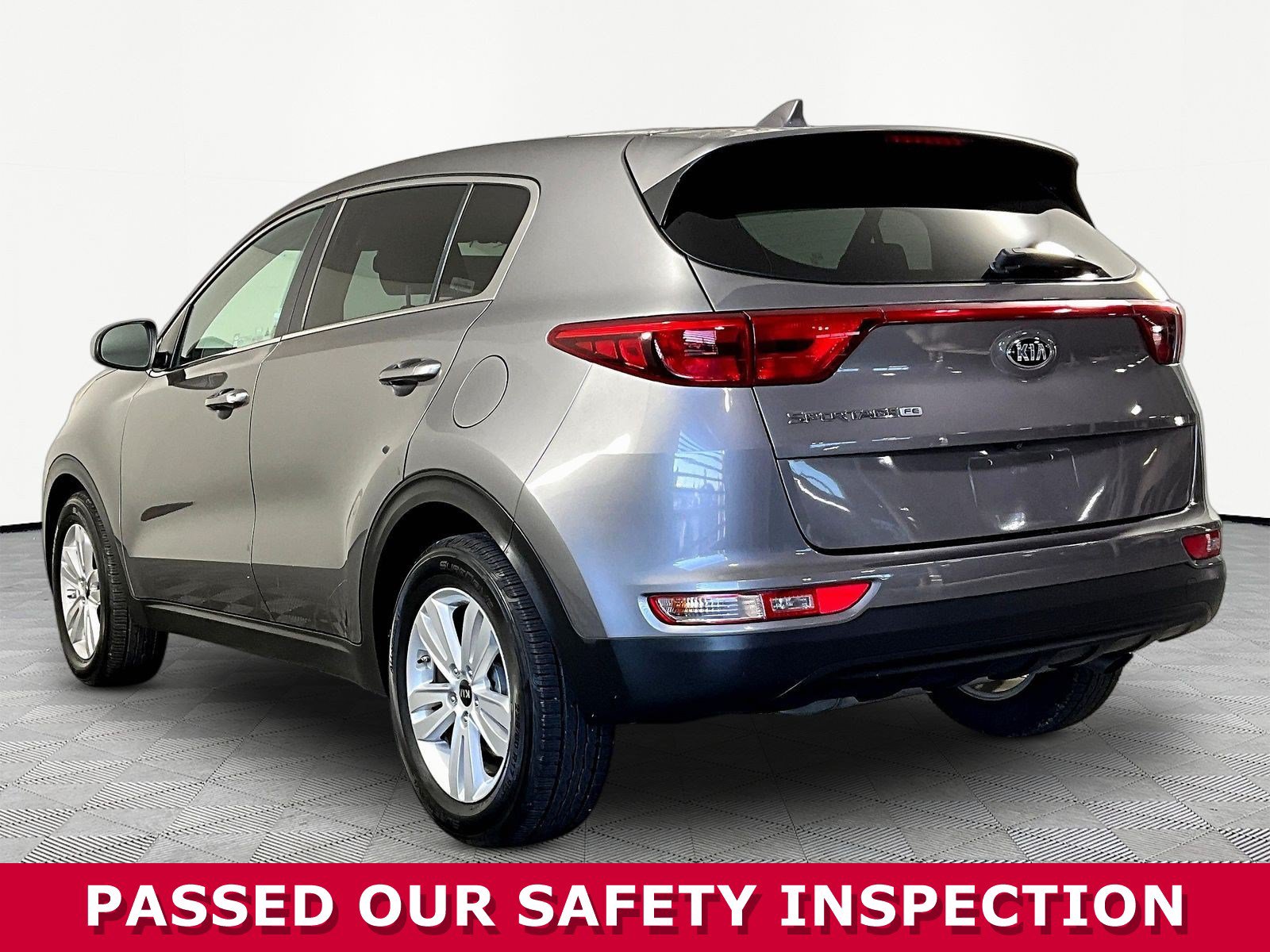 Used 2018 Kia Sportage LX FWD image 4