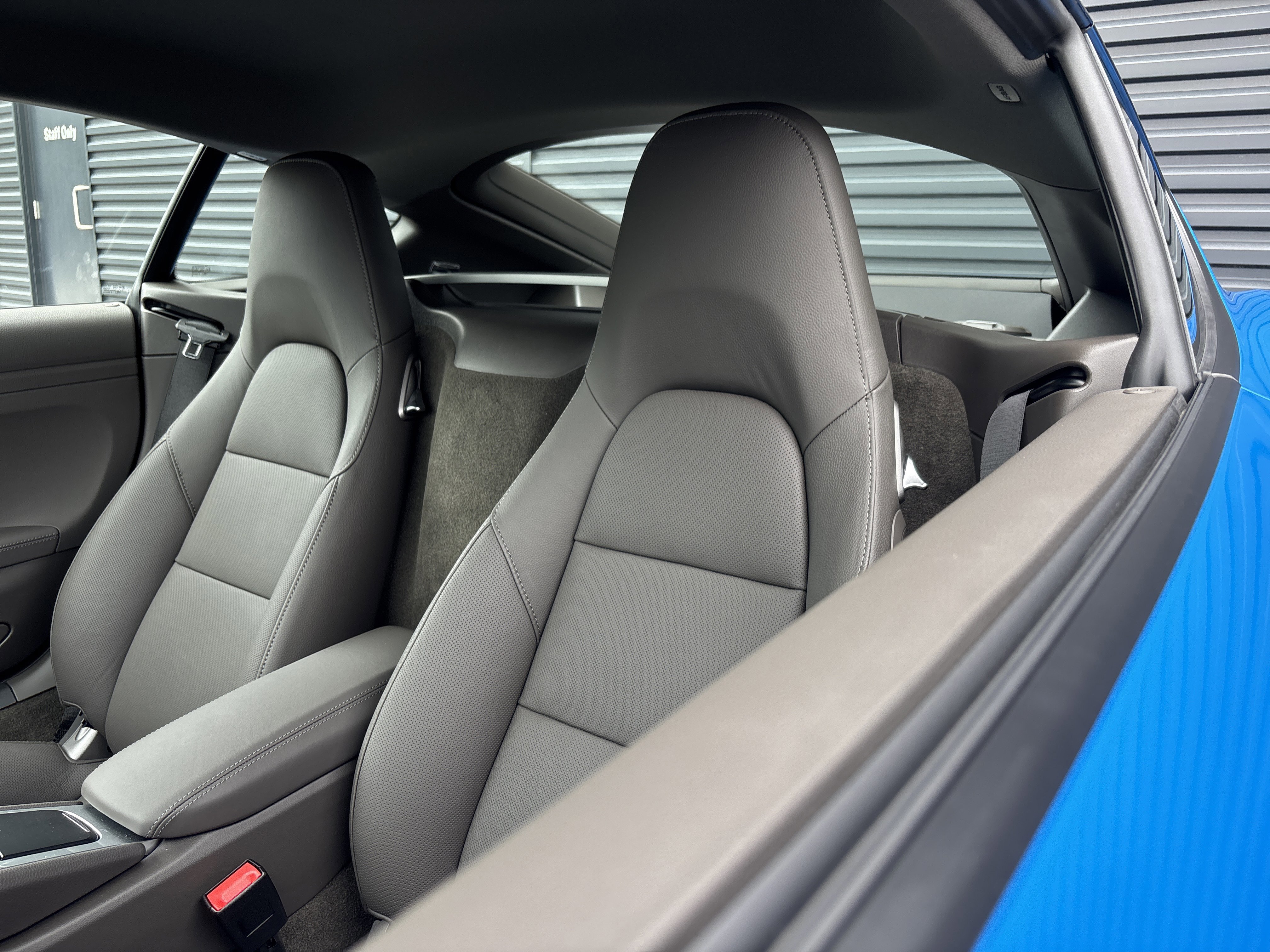 New 2025 Porsche 718 Cayman image 12