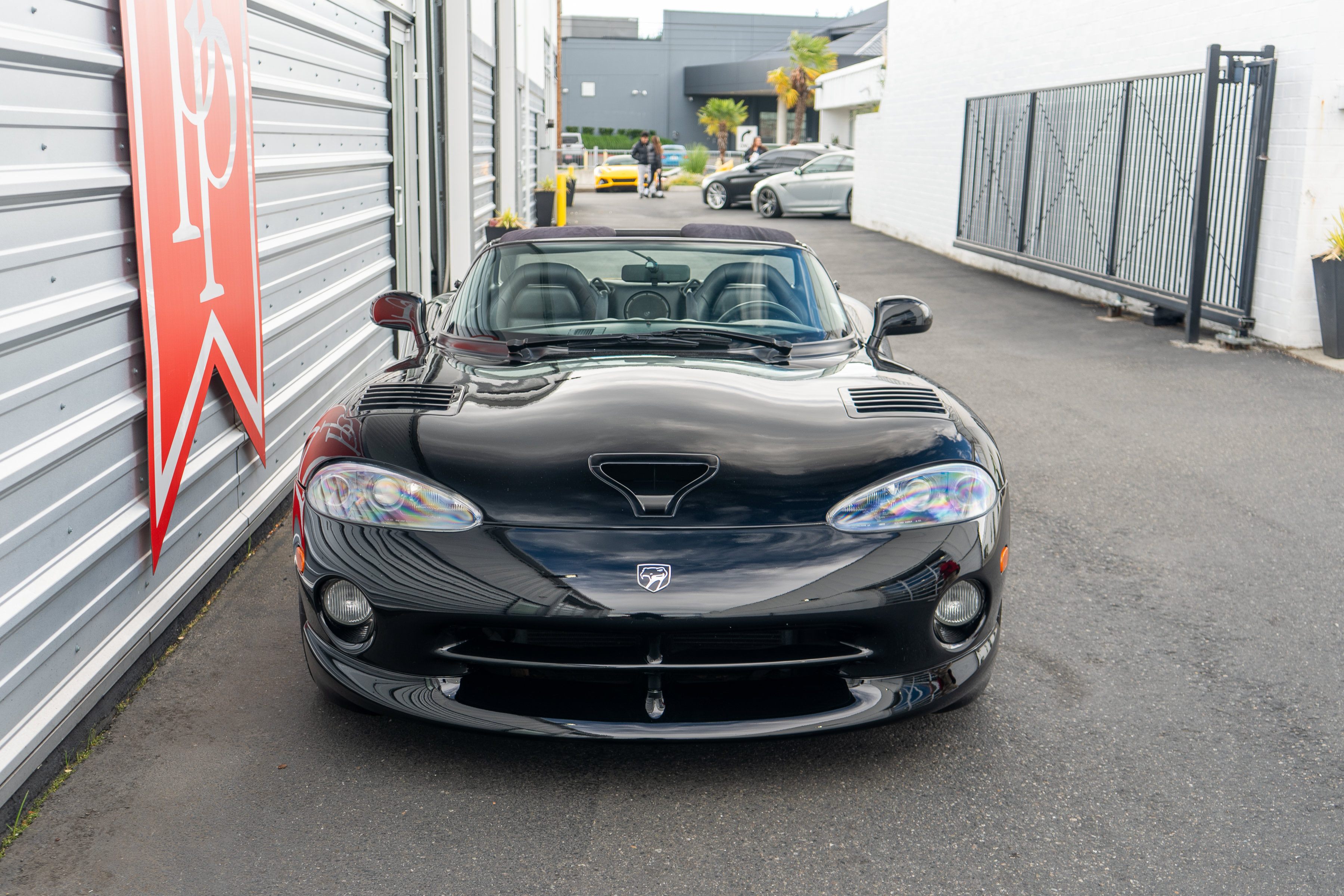Used 2000 Dodge Viper RT/10 RWD image 33
